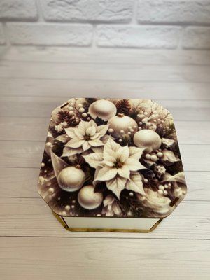 Подарункова коробка новорічна №28 Подарункова коробка новорічна 28 фото